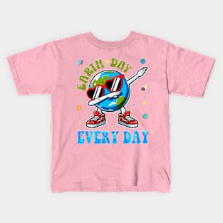 Happy Earth Day 2024 Funny Earth Day Dab Kids T-Shirt